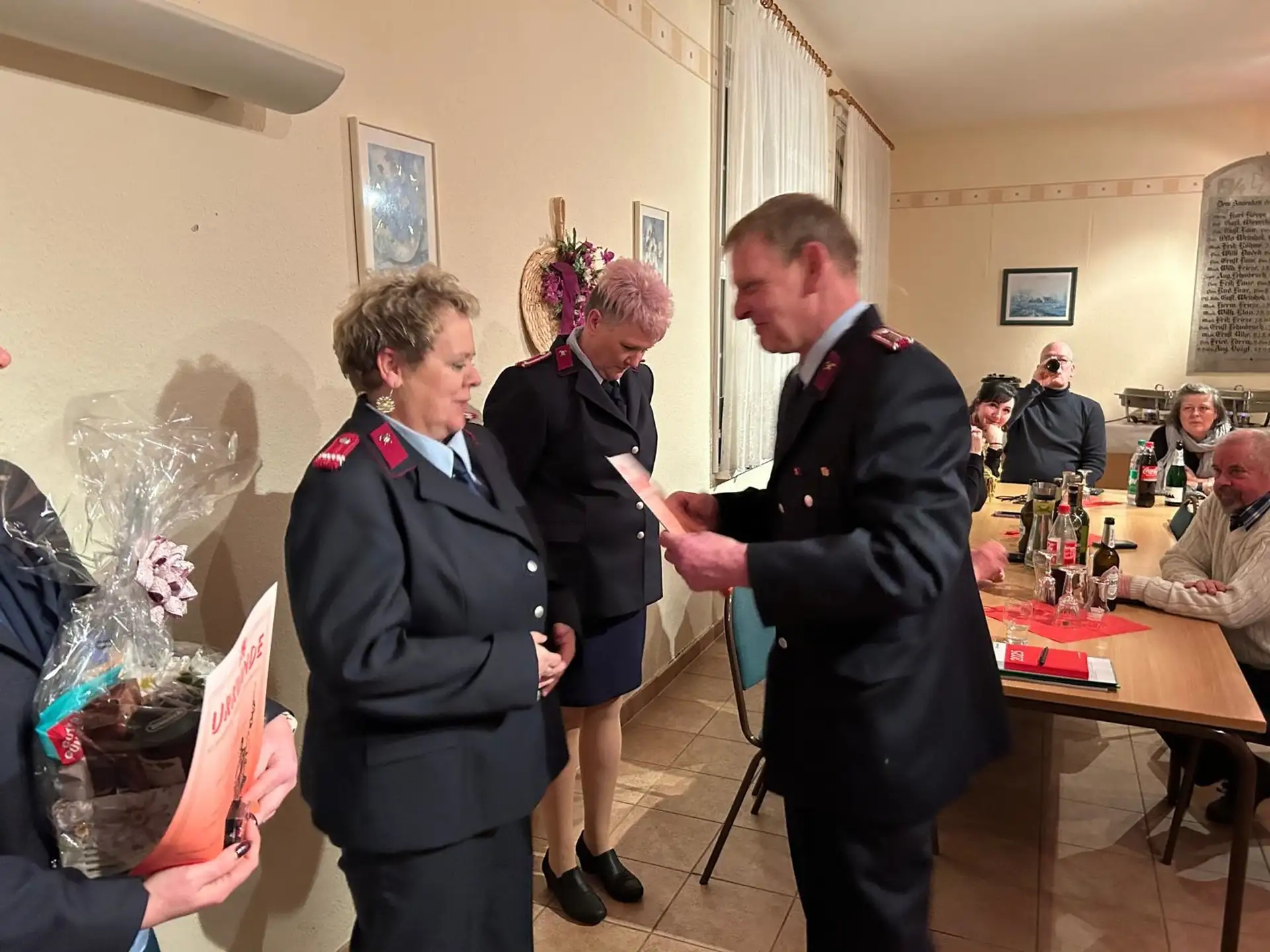 Ein Blick hinter die Kulissen der Freiwilligen Feuerwehr Sandfurth: Erfolg und Engagement im Ehrenamt