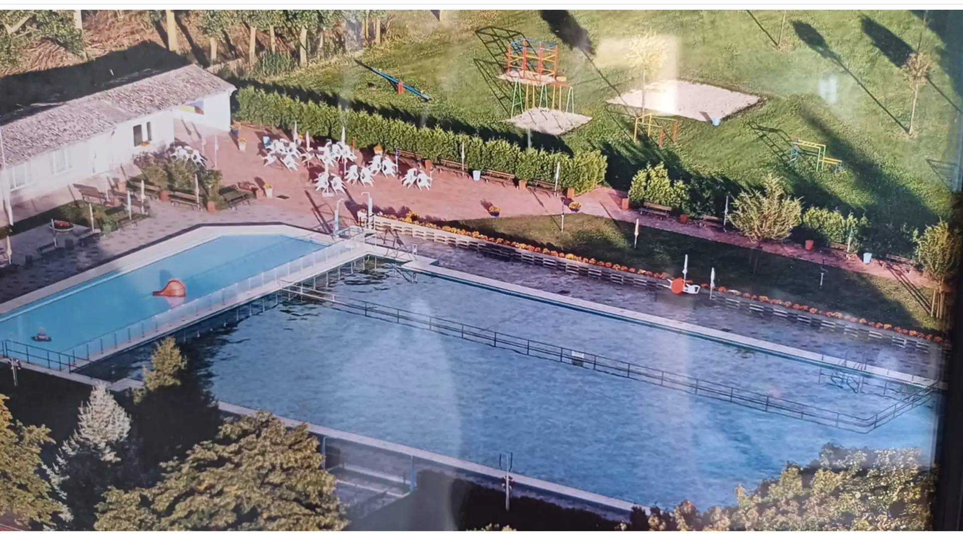 Freibadsaison 2024: Sommerliche Temperaturen ermöglichen längeres Badevergnügen