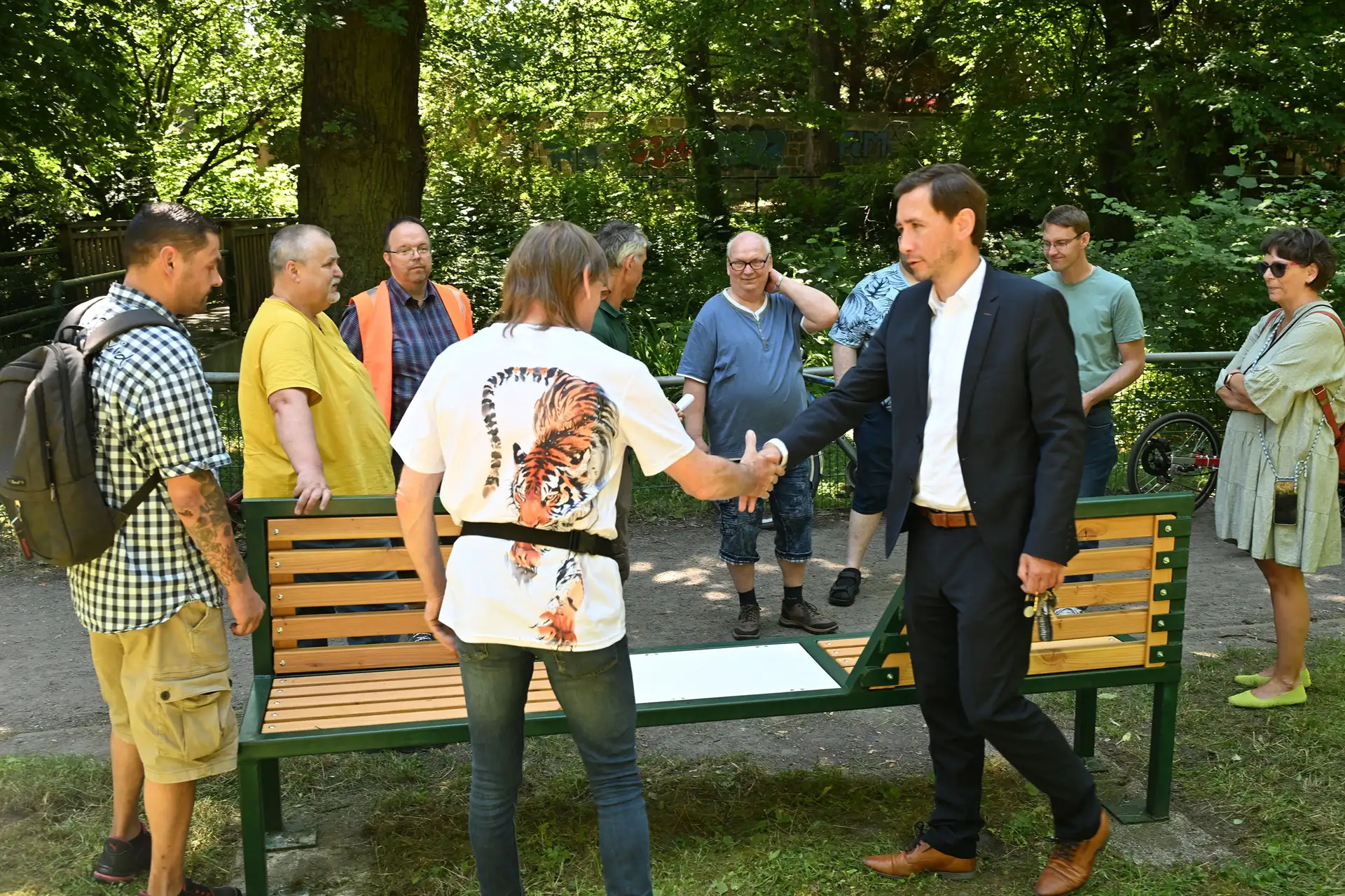 Neue Picknickbänke laden in Halberstadt zum Verweilen ein