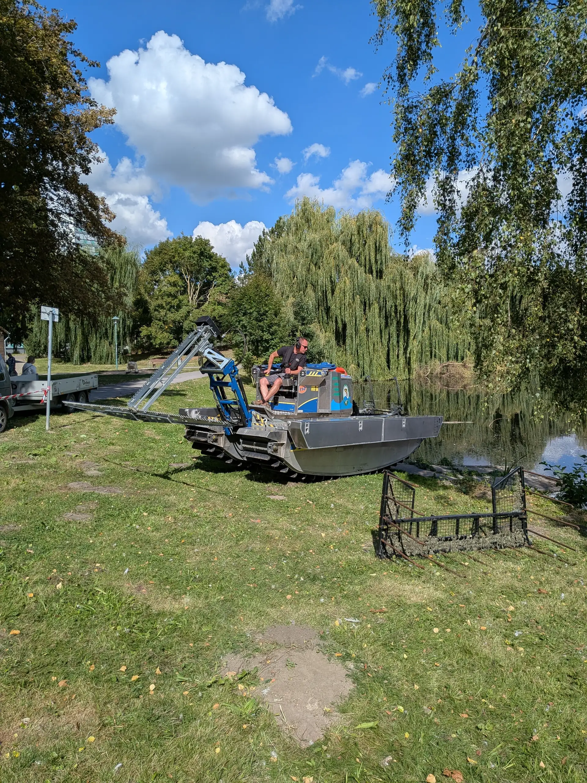 Pflegeaktion am Stadtsee in Stendal gestartet