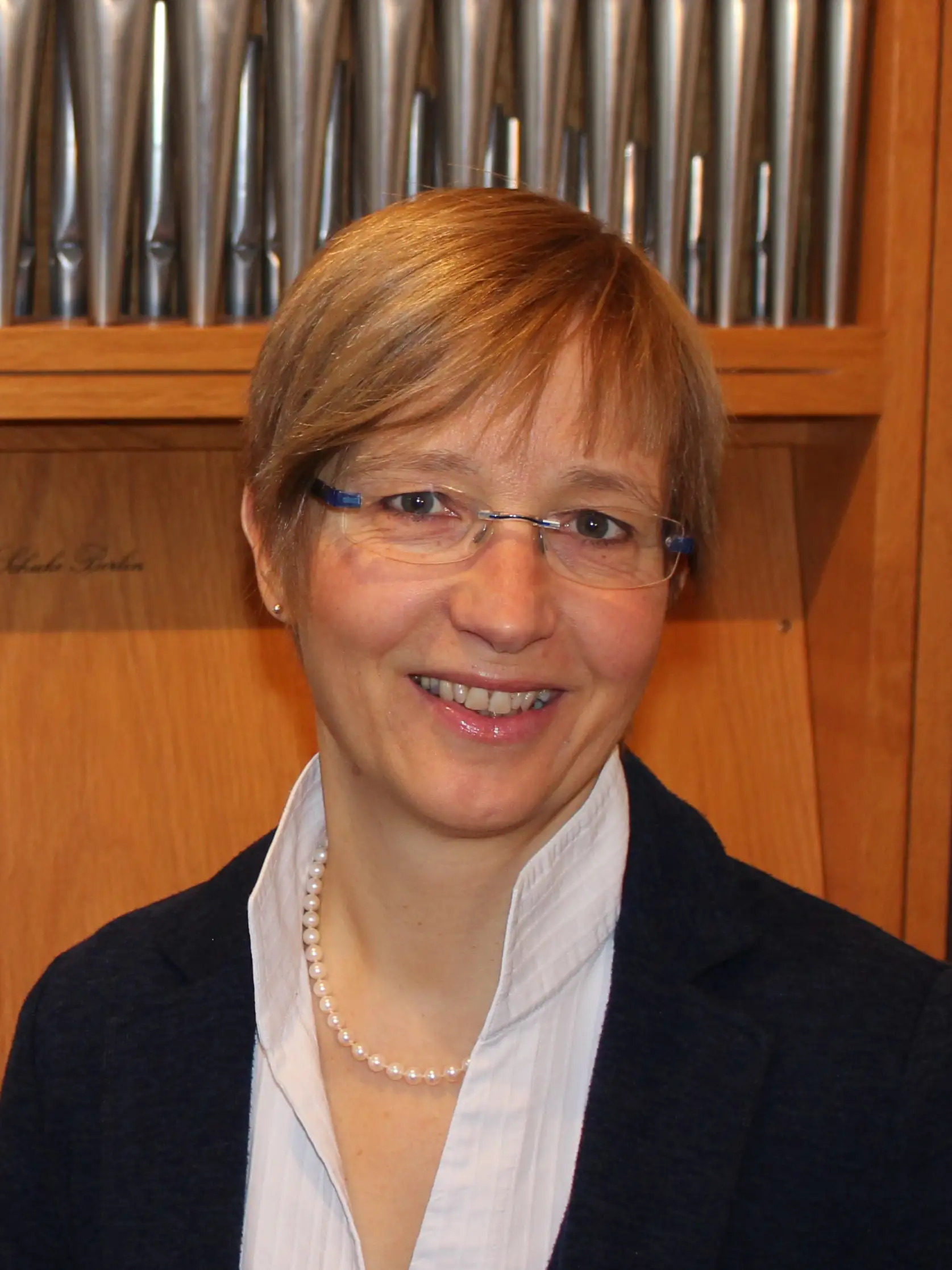 Porträtfoto der Organistin Christiane Michel-Ostertun (privat).