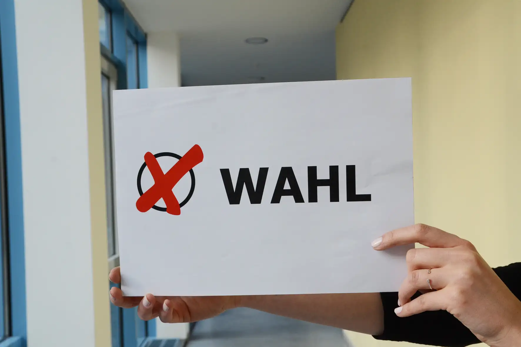 August öffnet das Briefwahlbüro im Haus II.